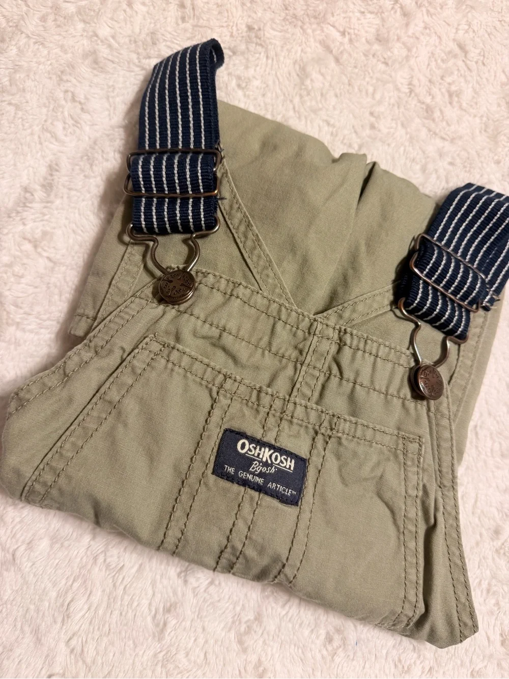 OshKosh B'gosh Olive Green Kids Overalls Shorts 5T